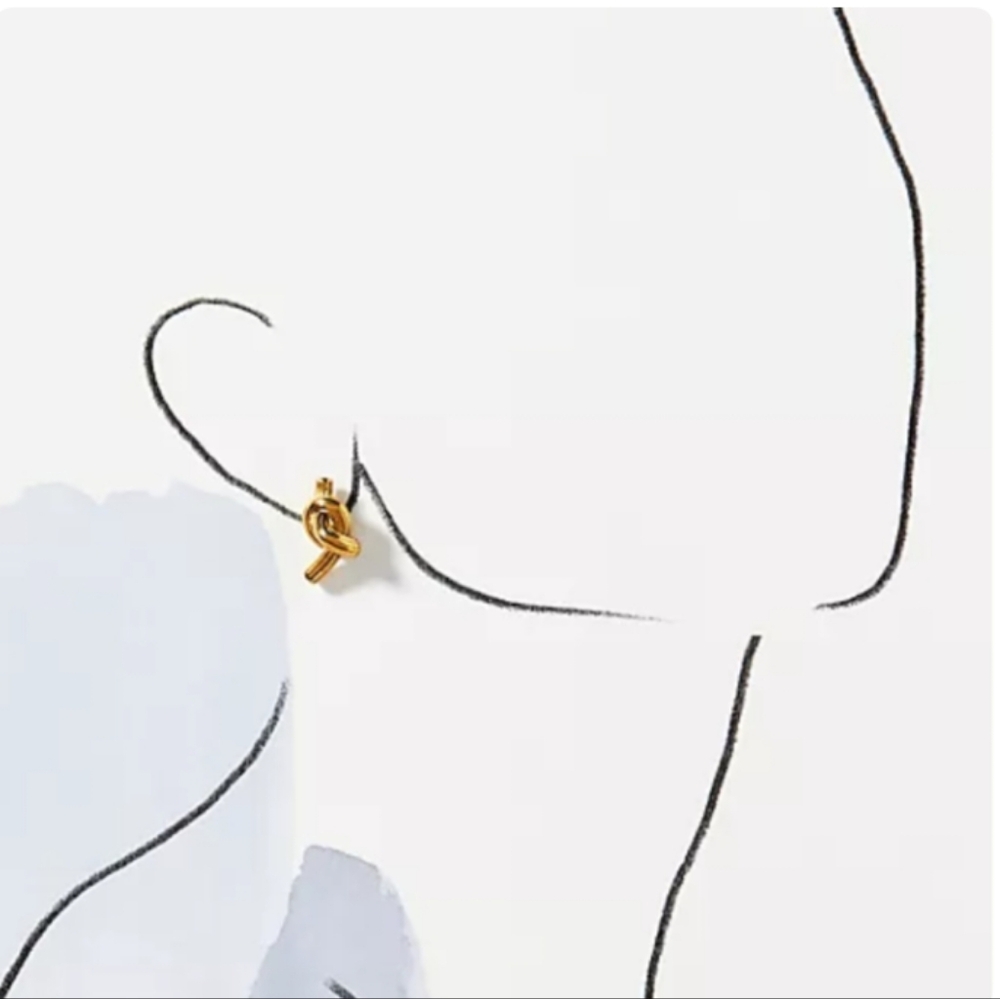 NEW! Anthropologie Trendy Knot Today Minimalist Stud Gold Earrings - Picture 3 of 5